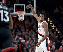 哈哈体育十年信誉-今晚突围战来临，芝加哥公牛围绕英超造点机会，话题不断，数据趋势出现新变化