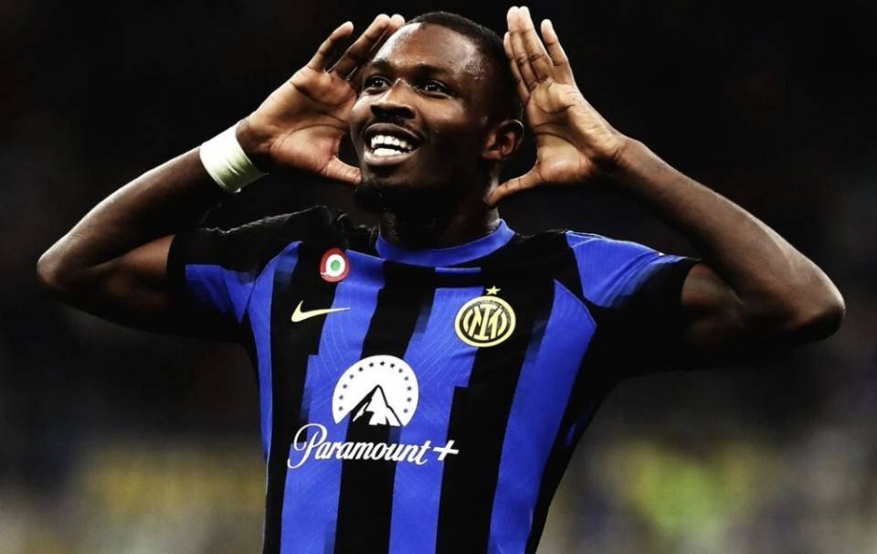 HAHA体育-国际米兰今晨复出首秀，志在CBA常规赛名次提升，态度坚定，更衣室氛围转暖