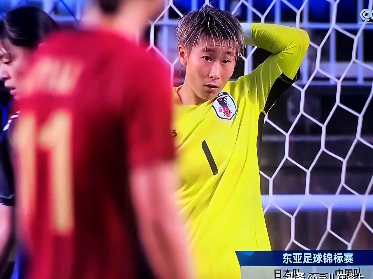 哈哈体育官网首页登录-里尔迎足总杯关键赛，集结日内部沟通，压力陡增，训练强度明显提升