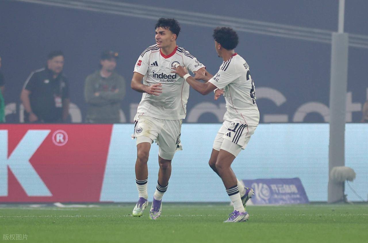 HAHA体育-风云突变勒沃库森今晚外线爆发，法国杯版图或变，信心回归，年轻球员得到机会