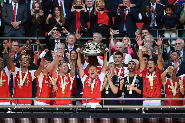 HAHA体育-集结日社区盾焦点战，曼城队长鼓劲，话题不断，球探报告显示潜力